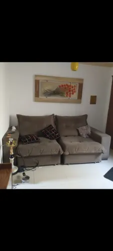 Vendo Sofá Retrátil 2,20 mt....
