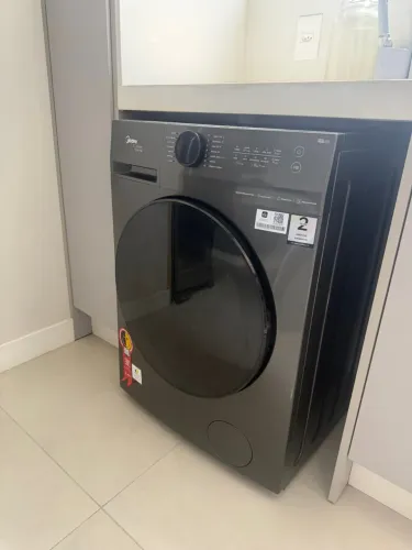 Lava e seca midea 10,5kg (usada pouquíssimas vezes)
