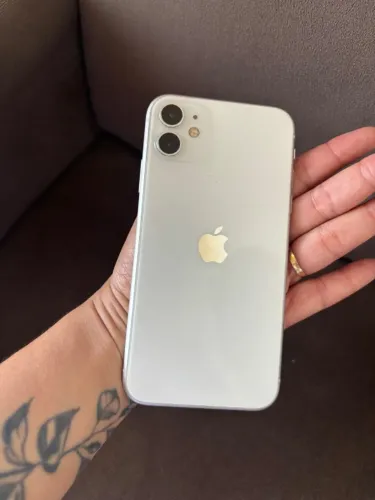 iPhone 11 (usado) 