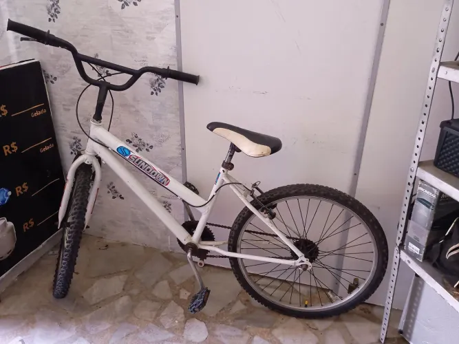 Bicicleta Aro 26 usada em bom estado