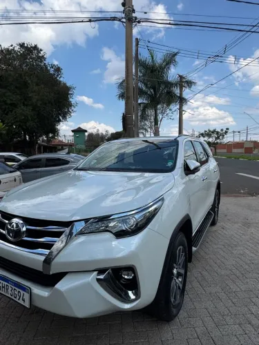 Toyota Hilux SW4 SRX 4X4 2.8 TDI 16V Dies. Aut. 2020