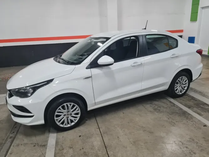 Fiat Cronos Drive 1.3 8V Flex 2020