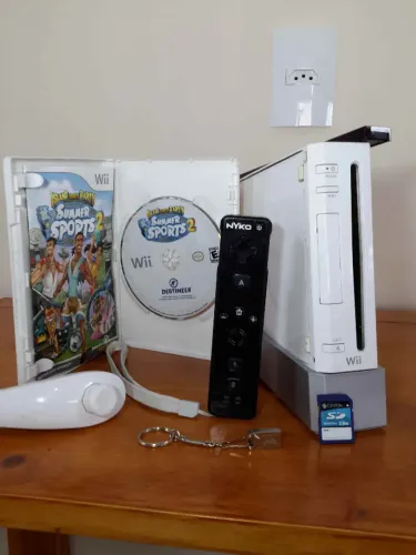 Nintendo Wii Desbloq c/24 Games + Controle e Cabos
