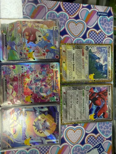 Cartas Pokémon coleção 30 anos