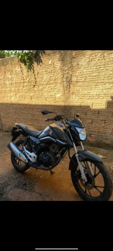 Vendo Titan 160 2023
