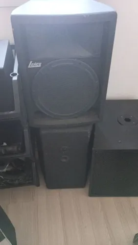2 caixas Passiva + 1 sub ativo de 12'
