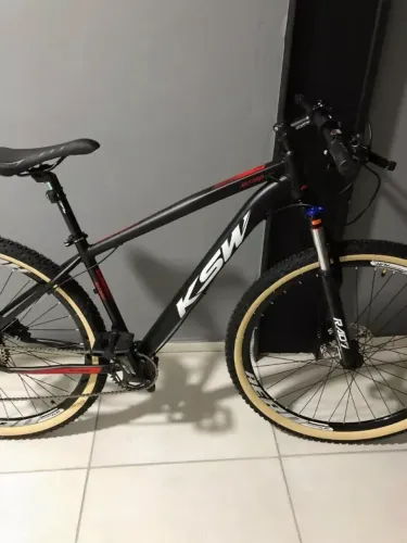 Bicicleta Aro 29 Ksw 9v Freio Hidráulico Trava E K7 11/40