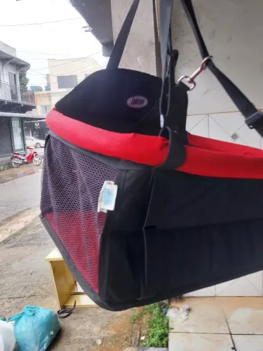 Cadeirinha pra cachorro pra carro 