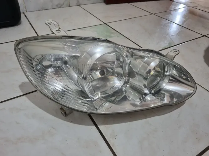 Farol ORIGINAL Corolla 2007