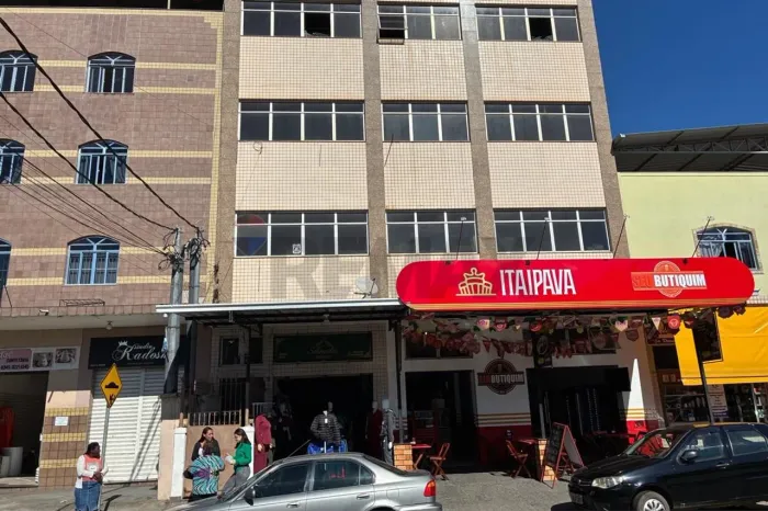 "Alugue Galpão Ideal no Bairro Santa Cruz"