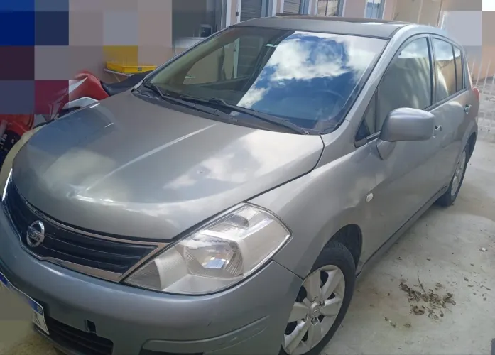 Nissan Tiida SL 1.8/1.8 Flex 16V Mec. 2008