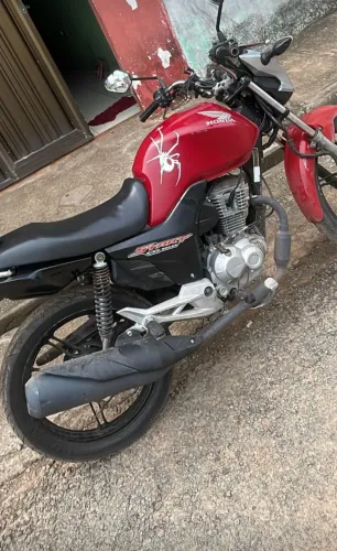 Vendo escapamento 2025 da titan 160 fan