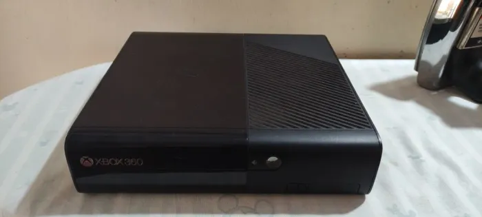 Xbox 360 COM DEFEITO conserto ou retirar peças