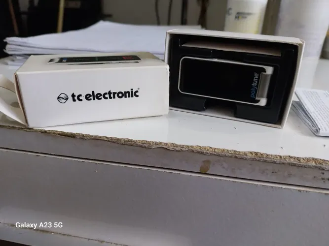 Clip afinador POLYTUNE T C ELETRONIC