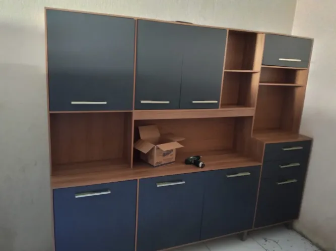 Armário Multiuso Grande Semi Novo - Já Desmontado