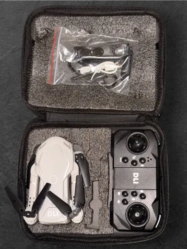 Drone V88 Dobrável Câmera HD + Maleta + Controle - Novo na Caixa