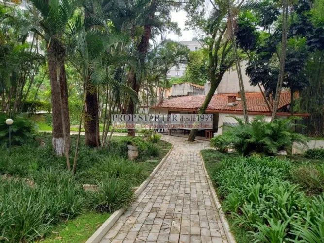 Apartamento na Vila Mariana c/3 dorm, sendo uma suíte c/closet ao lado do Colégio Poliedro
