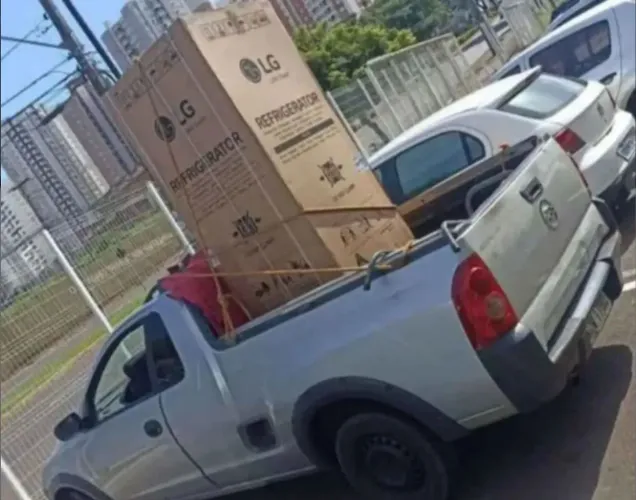Frete , descarte de móveis e Eletros 