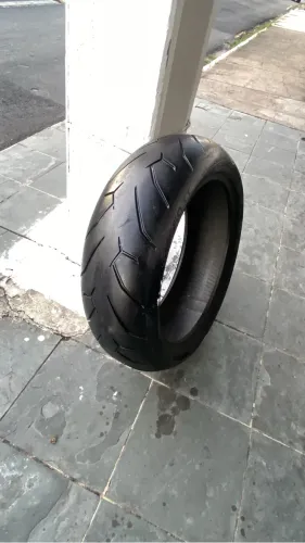 Pneu Pirelli diablo rosso para mt 07, hornet , xj6 ,gsx 750