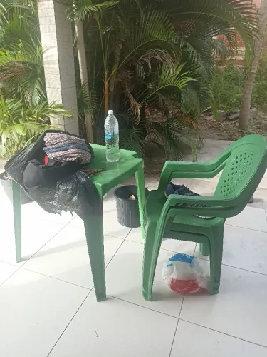 Mesa plástica
