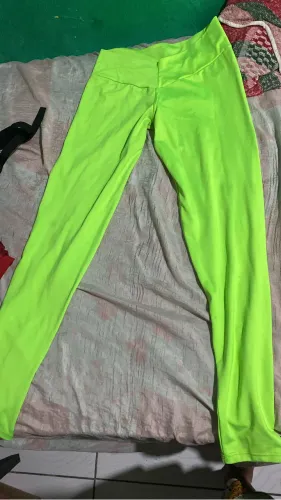 Roupa de academia 