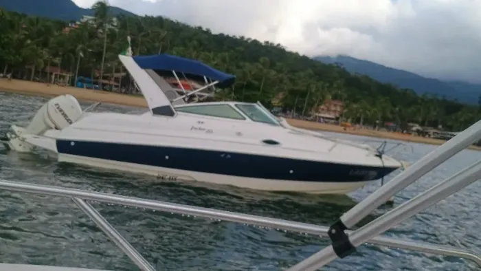 LANCHA FOCKER 255 - 2010 - 225Hp 720Hrs
