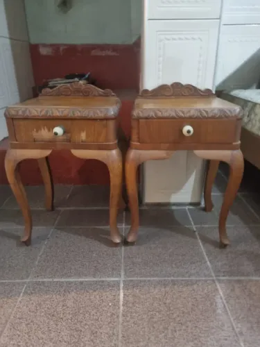 Par de criado mudo, anos 60, pés chipandelle, gaveta com puxador 