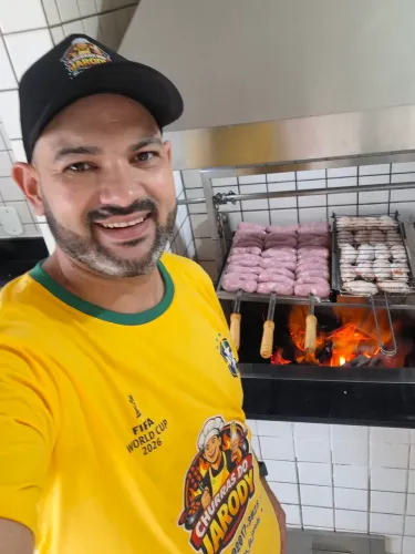 Buffet de churrasco e churrasqueiro à domicílio 