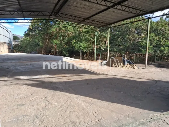 GALPÃO / LOTE DE ESQUINA À VENDA NO VISTA ALEGRE