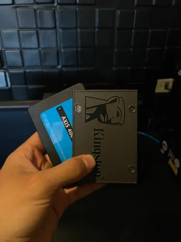 SSD Sata Kingston 240 Gb + SSD sata axis 120 gb