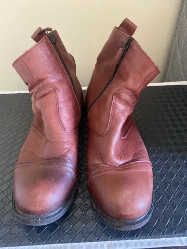 Bota santa Lola