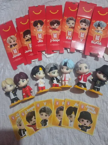 Kit de bonecos BTS