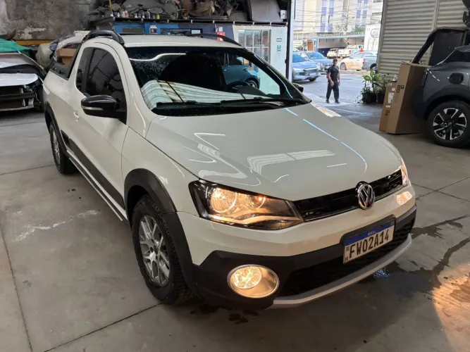 Volkswagen Saveiro Cross 1.6 MI Total Flex 8V CE 2014