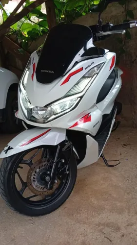 PCX 2024