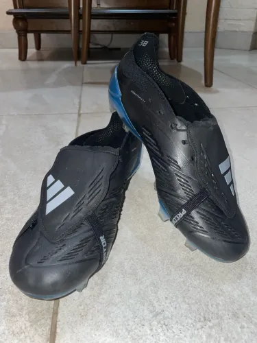 Adidas Predator 24