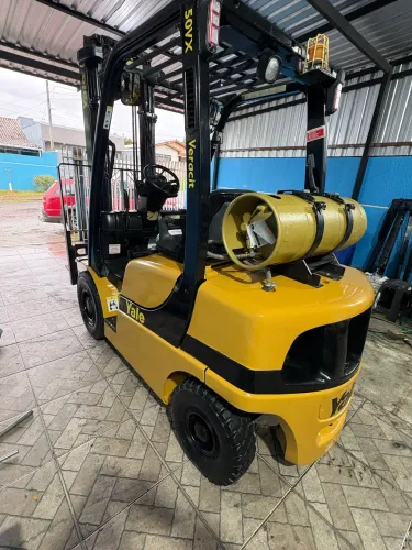 Empilhadeira yale 50vx
