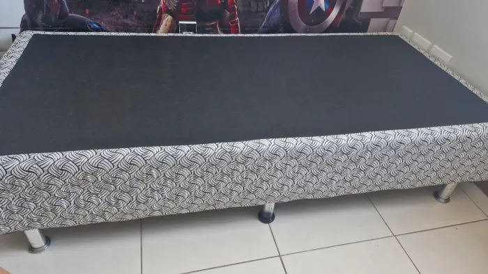 Base de cama box solteiro