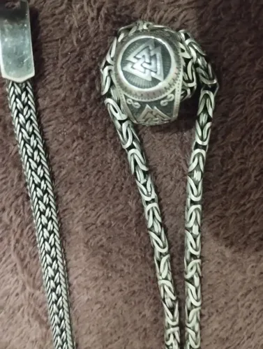 Conjunto lindo prata legítima em bally, pulseira rabo de raposa e anel viking. 