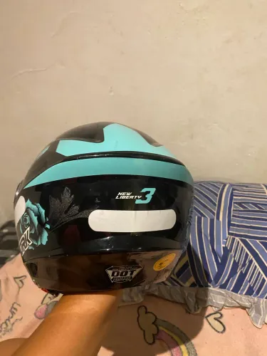 Capacete