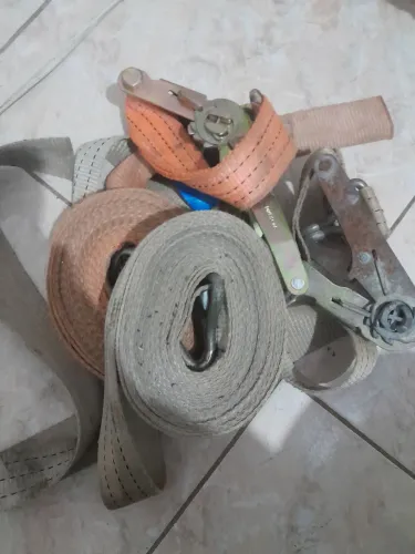 Cintas de amarração,fixar carga de veículos 
