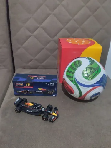 Bola Trionda e f1 Redbull McDonald's 