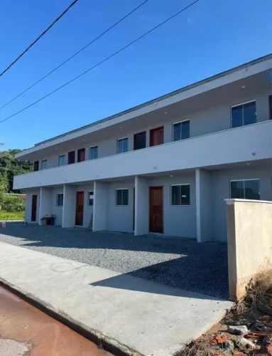 Kitnet Sem Mobília perto da Praia - Ótima Localização