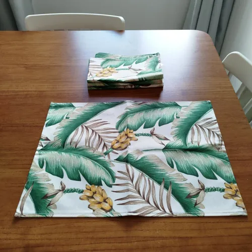 Conjunto com 4 jogos americanos hidro-repelentes