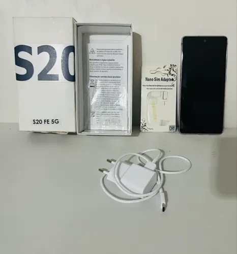 Vendo Samsung Galaxy S20 FE 5G lindo - novo na caixa 