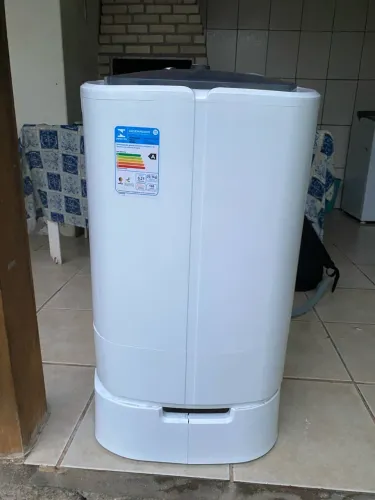 Lavadora de roupas Mueller 20 kg