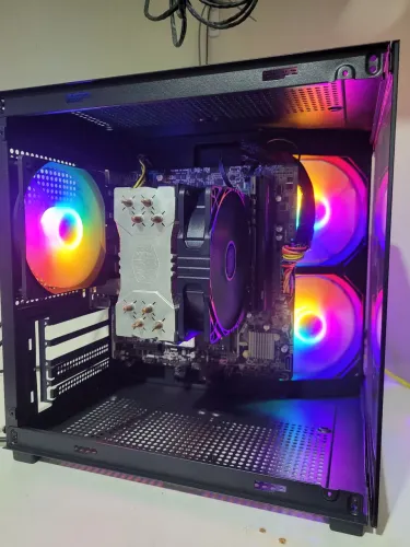 CPU RYZEN 5 2400G 16GB MEMÓRIA DDR4