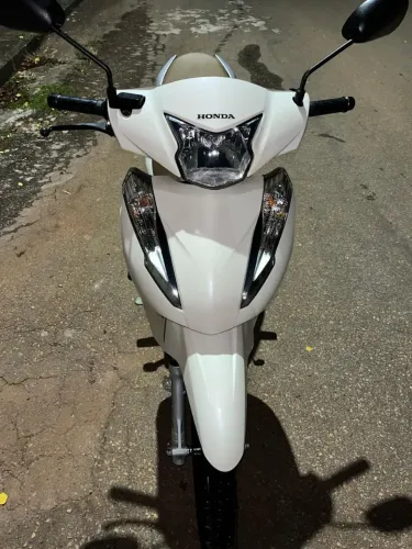 Honda Biz 125 EX 2021 - Branca Perolizada - Única Dona