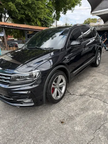 Volkswagen Tiguan Allspac R-line 350 TSI 2.0 4X4 2018