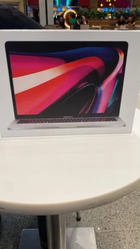 MacBook Pro M1 8GB/ 512SSD