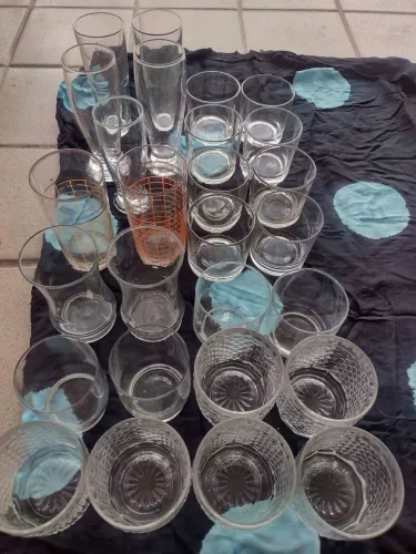 Copos diversos para todos os tipos de bebidas!